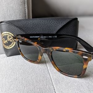 Genuine Ray-Ban Wayfairer Unisex Sunglasses- NWOT